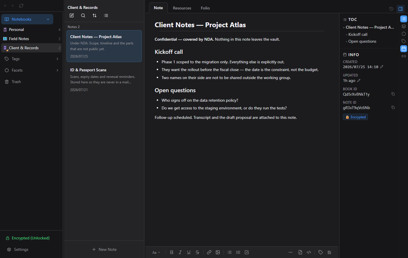 The same Lyunotes notebook unlocked: its real name, note titles, previews and note contents are visible.